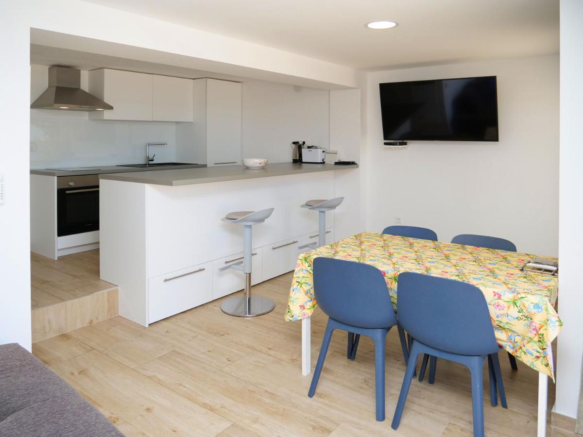 Apartmani Smilja Primošten Εξωτερικό φωτογραφία