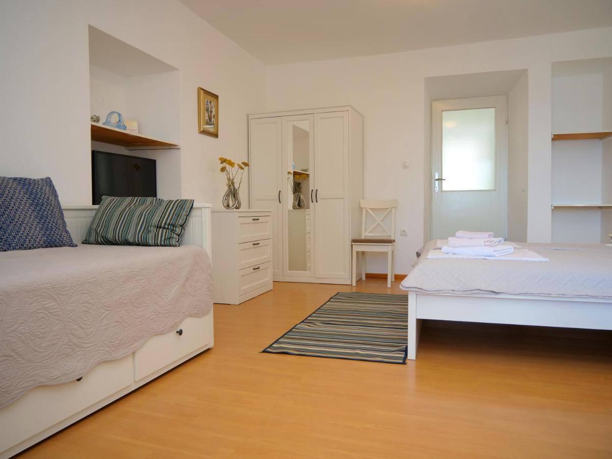 Apartmani Smilja Primošten Εξωτερικό φωτογραφία